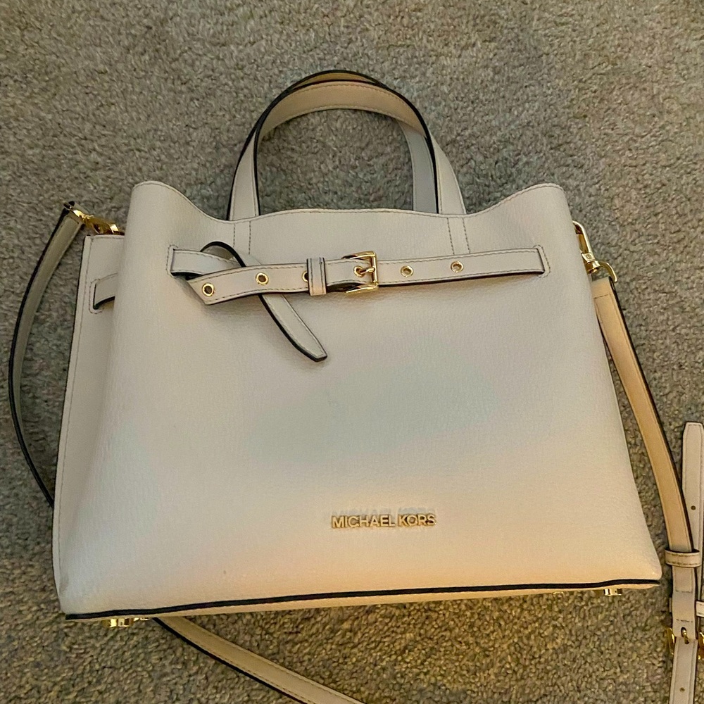 Michael kors. Cream color